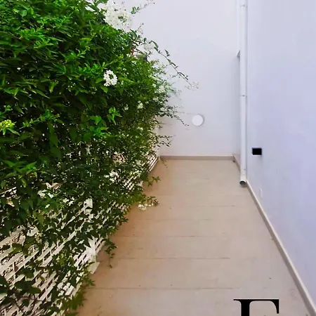 Eufonia Sweet לינה וארוחת בוקר 3*